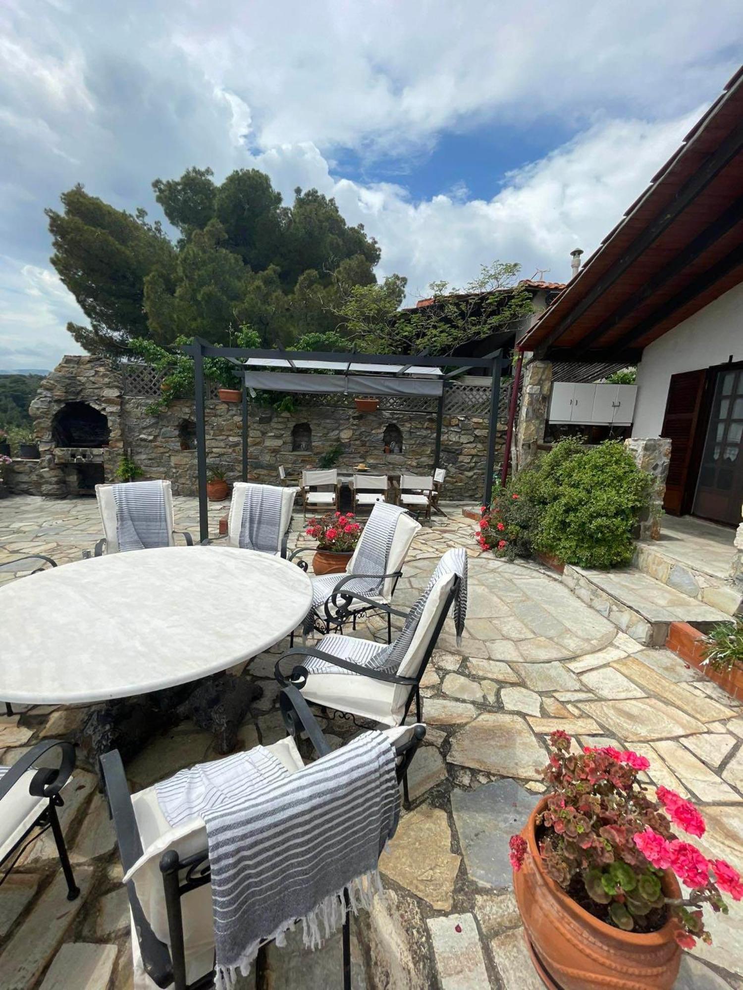 Villa Athos Сарти Екстериор снимка